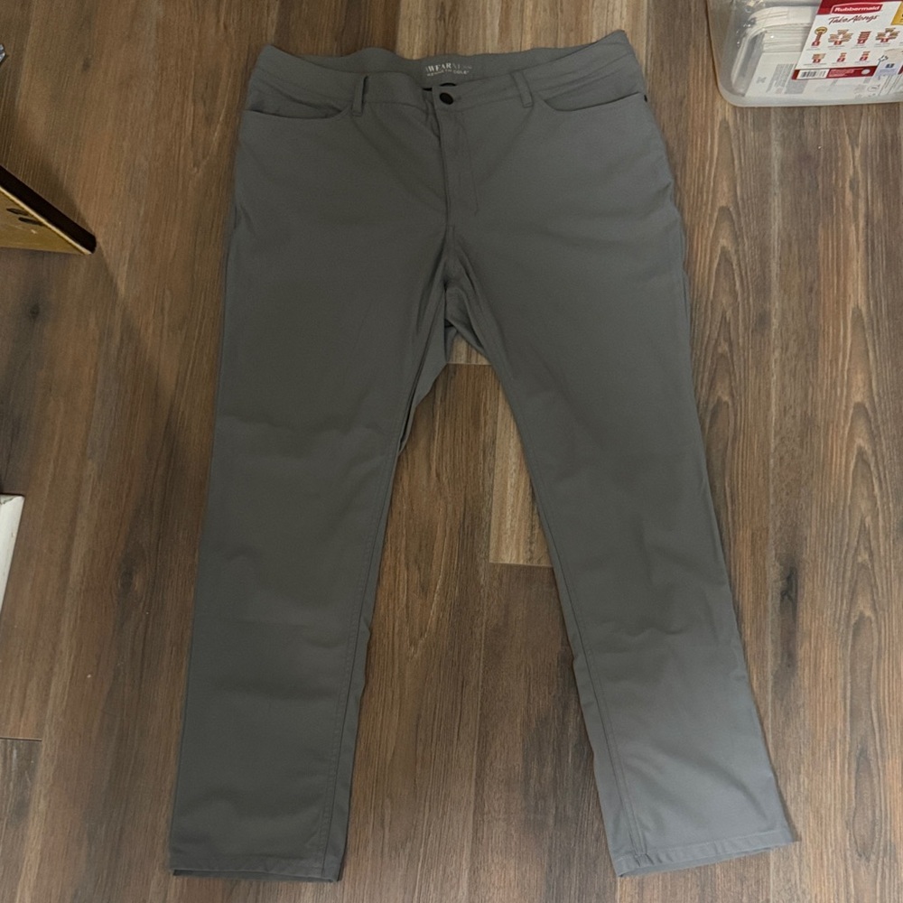 Men’s Gray work pants, Kenneth Cole awearness brand. Brand new. 36x30